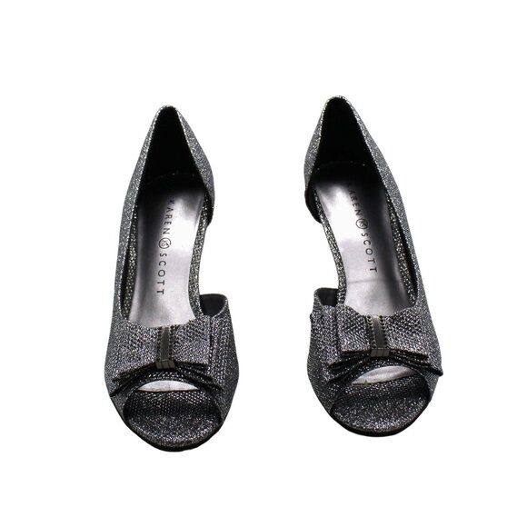 Karen Scott Gray Pumps - Picture 3 of 8